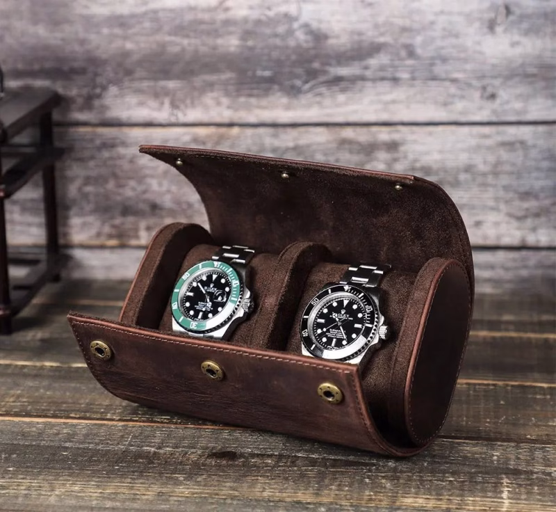 BUGOLINI ANTIQUS10 - Double Watch Holder - Leather Watch Holder with Button Closure - Suitable for 2 Watches - Image 3