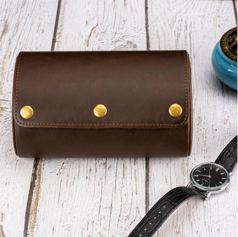BUGOLINI ANTIQUS8 – 2 Slots Leather Watch Holder With Button Clasp - Retro Watch Holder - Genuine Leather - Coffee - Image 2