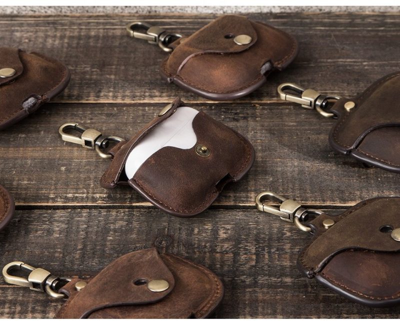 BUGOLINI Nero - Genuine Leather Cover - Handmade - Protective Cover - Case - Suitable for Apple Airpods 3 / Airpods Pro - Coffee - Image 6