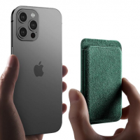 BUGOLINI Magnus - Magnetic Alcantara Card Holder - Magsafe - Alcantara Italy - Dark Green - Image 3