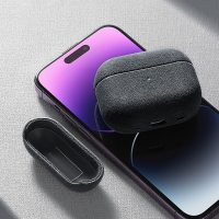 BUGOLINI Alexius - Alcantara Case Cover Suitable for Apple Airpods 3 - 9002 Alcantara Italy – Black - Image 4