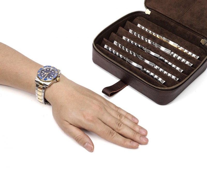 BUGOLINI Oreana - 6 Slots Protective Case For Watch Straps - With Two Multifunctional Inner Pockets - With One Large Outer Pocket - Genuine Leather - With Button Closure - Brown