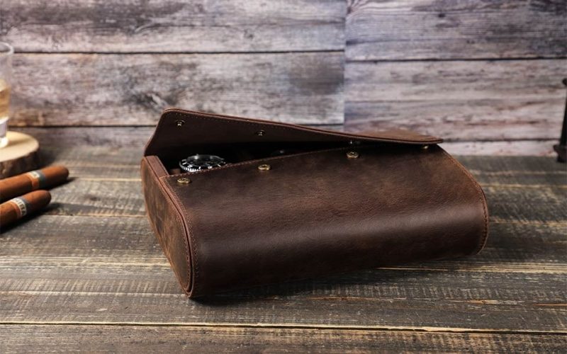 BUGOLINI AntiqusPro - 6 Slots Protective Case For Watches - Genuine Leather - With Button Closure - Brown - Image 7