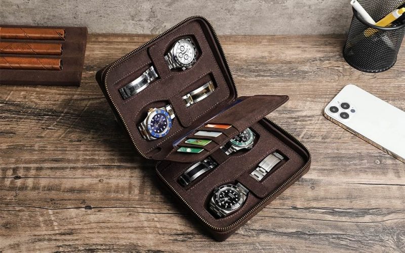 BUGOLINI Caia - Multifunctional Watch Holder - With Slots For 4 Cards And 1 Slot For Passport - Genuine Leather - Brown - Image 2