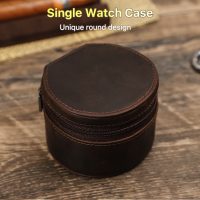 BUGOLINI Sarutobi - 1 Slot Leather Watch Holder With Zipper - Retro Watch Holder - Sincerus Leather - Coffee - Image 3