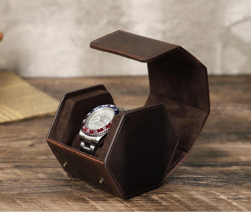 BUGOLINI Sasori - 1 Slot Leather Watch Holder With Button Clasp - Retro Watch Holder - Genuine Leather - Coffee - Image 3