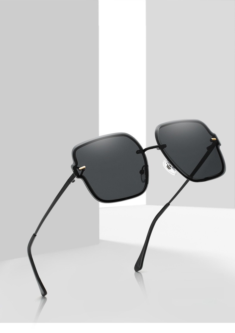 BUGOLINI® Vivia - Designer zonnebril voor dames - UV400 - Zilver / Geleidelijk paarsroze - Afbeelding 7
